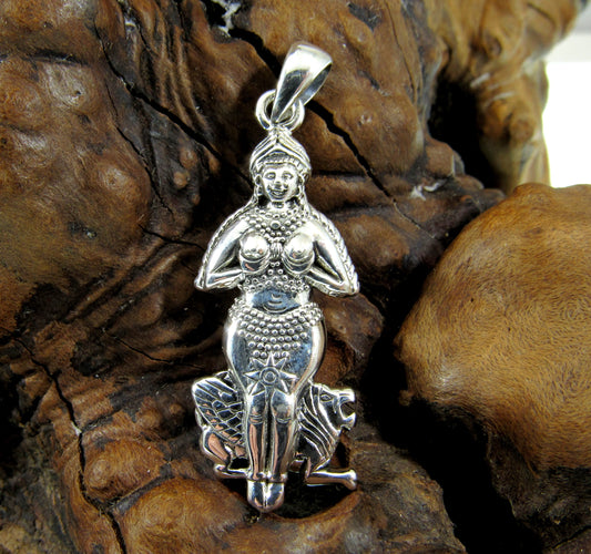 The Goddess Inanna Pendant is Meticulously detailed in every way. It shows the Queen of Heaven in all her glory.