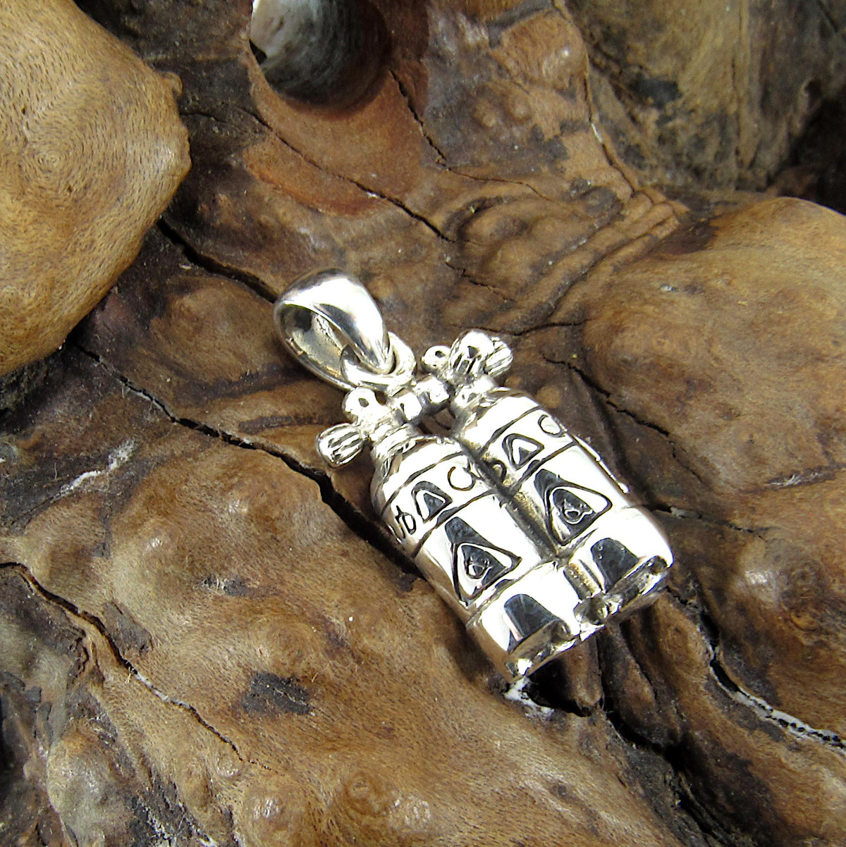 Solid 925 Sterling Silver Scuba Diver Air Tanks Pendant, Deep Sea Dive Jewelry, Nautical Gift for Him or Her, Unique Underwater Diving Charm