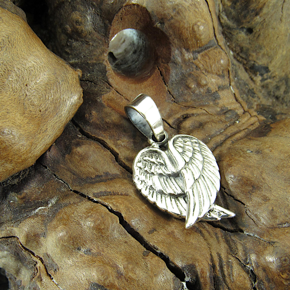 Solid 925 Sterling Silver Angel Wings Pendant – Handcrafted Guardian Angel Charm, Angelic Protection & Peace Jewelry, Memorial Gift for Her