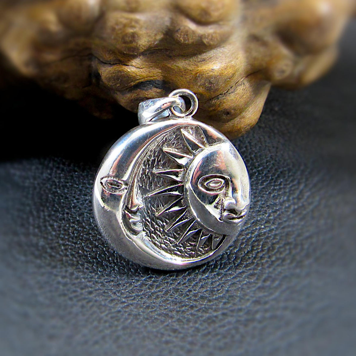 Solid 925 Sterling Silver Sun and Moon Face Pendant, Celestial Jewelry, Cosmic Yin Yang Necklace Charm, Spiritual Gift for Astrologists