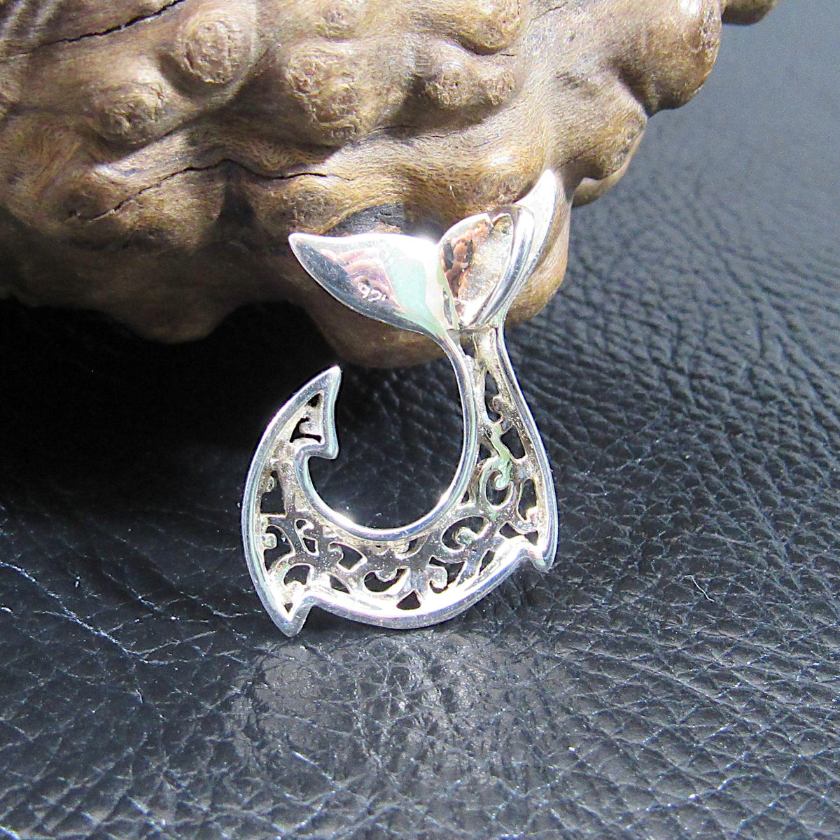 Solid 925 Sterling Silver Mermaid Tail Pendant with Abalone Shell – Handcrafted Ocean Jewelry – Beach Lover Gift, Sea Life Necklace Charm