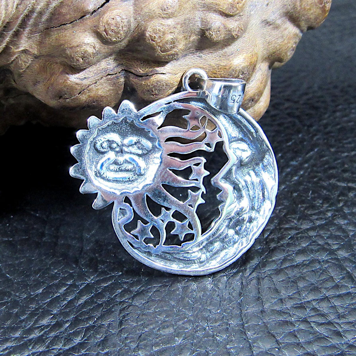 Solid 925 Sterling Silver Sun & Moon Pendant with Stars – Handcrafted Celestial Jewelry – Astrology Charm – Cosmic Sun Face Necklace Pendant