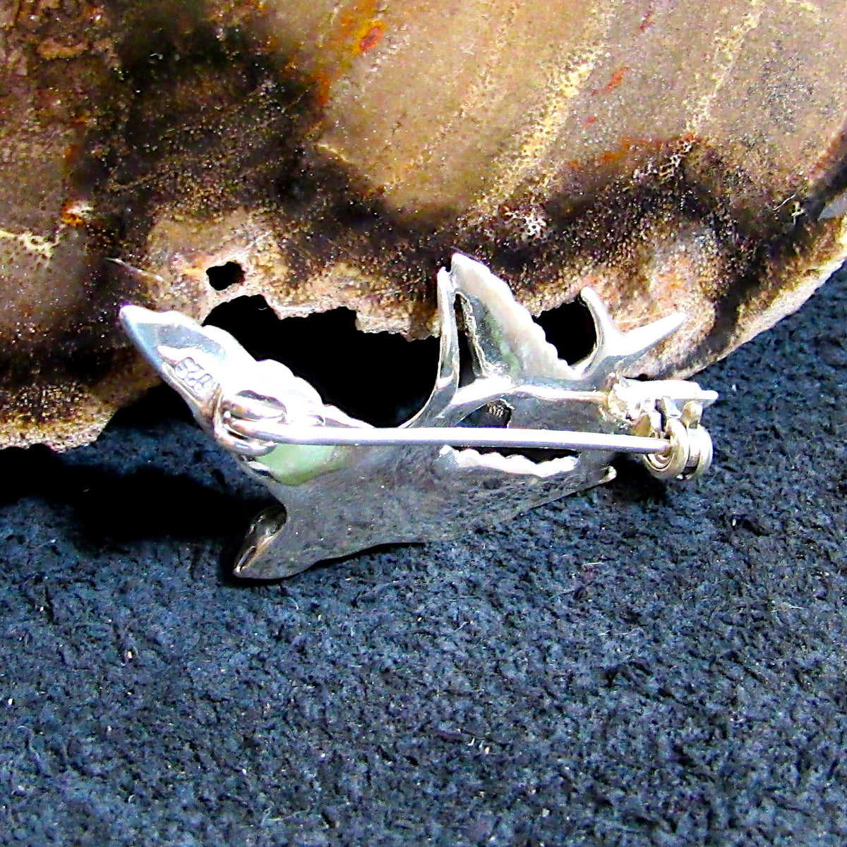 Solid 925 Sterling Silver Diving Birds Brooch, Flying Swallows Pin – Vintage Style Bird Brooch – Tattoo Style Jewelry, Rockabilly Jacket Pin