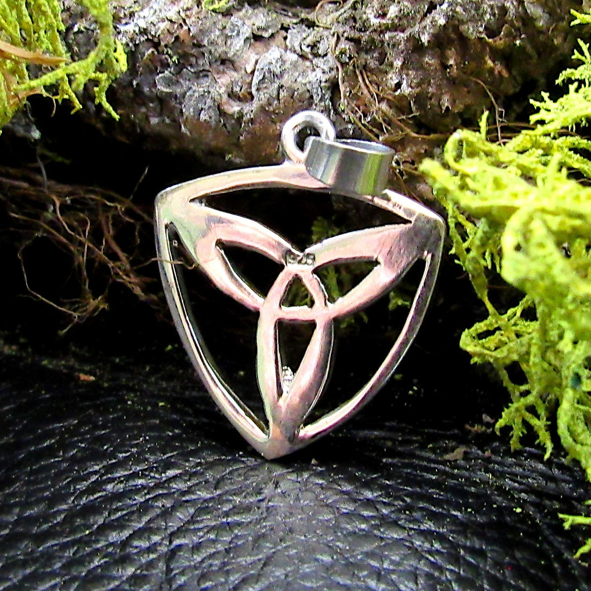 Solid 925 Sterling Silver Trinity Knot Pendant – Celtic Triquetra Jewelry – Interwoven Trinity Symbol - Necklace Charm, Irish Heritage Gift