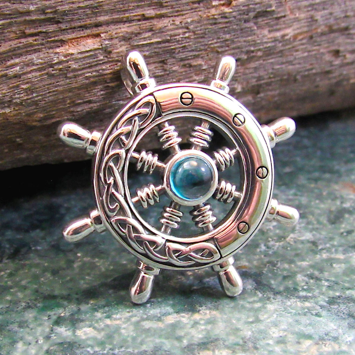 Solid 925 Sterling Silver Mens Ship Wheel Pendant with Celtic Knotwork, Helm Amulet, Nautical Ocean Jewelry, Gift for Sailors and Sea Lovers