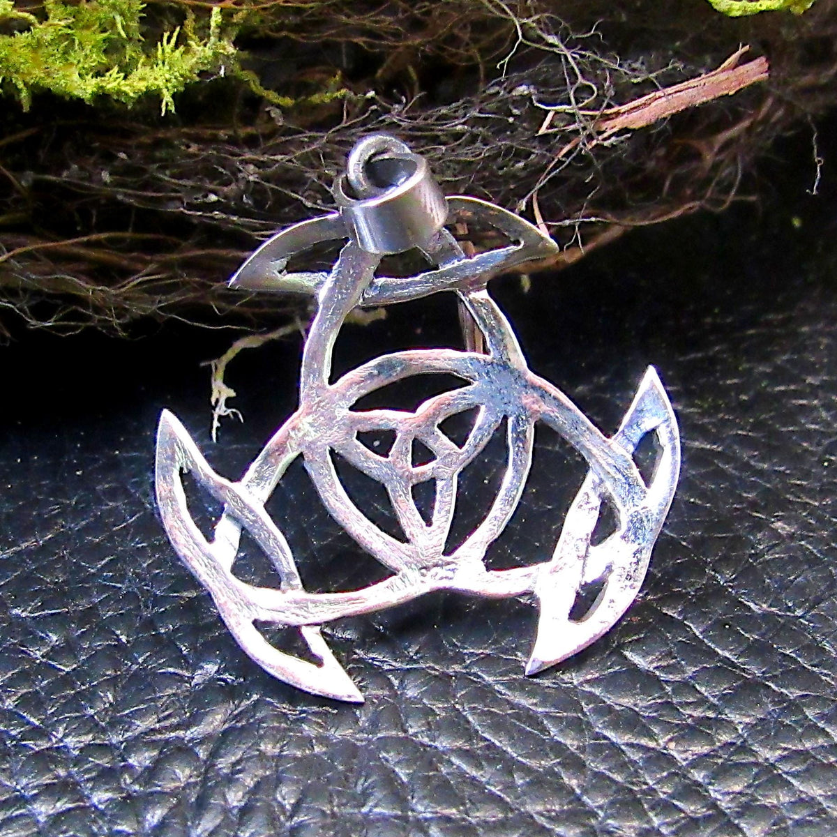 Solid 925 Sterling Silver Triquetra Shield Pendant – Celtic Trinity Knot Symbol of Protection, Handcrafted Viking Wiccan Necklace Amulet