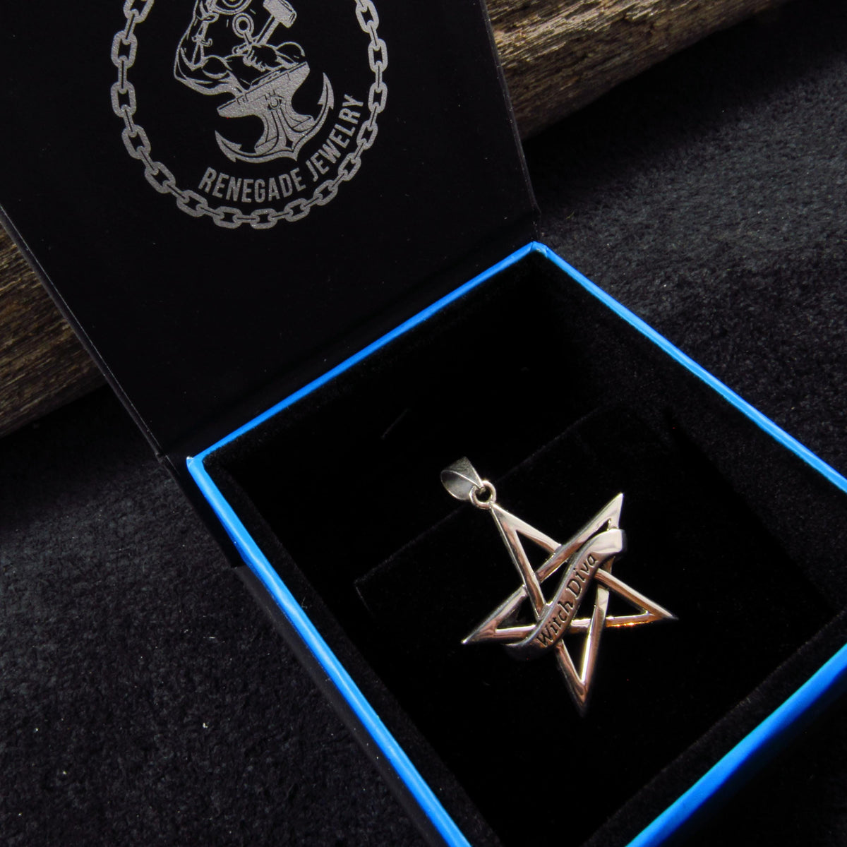 Solid 925 Sterling Silver Witch Diva Pentagram Pendant, Pagan / Wiccan Amulet, Gothic & Occult Jewelry