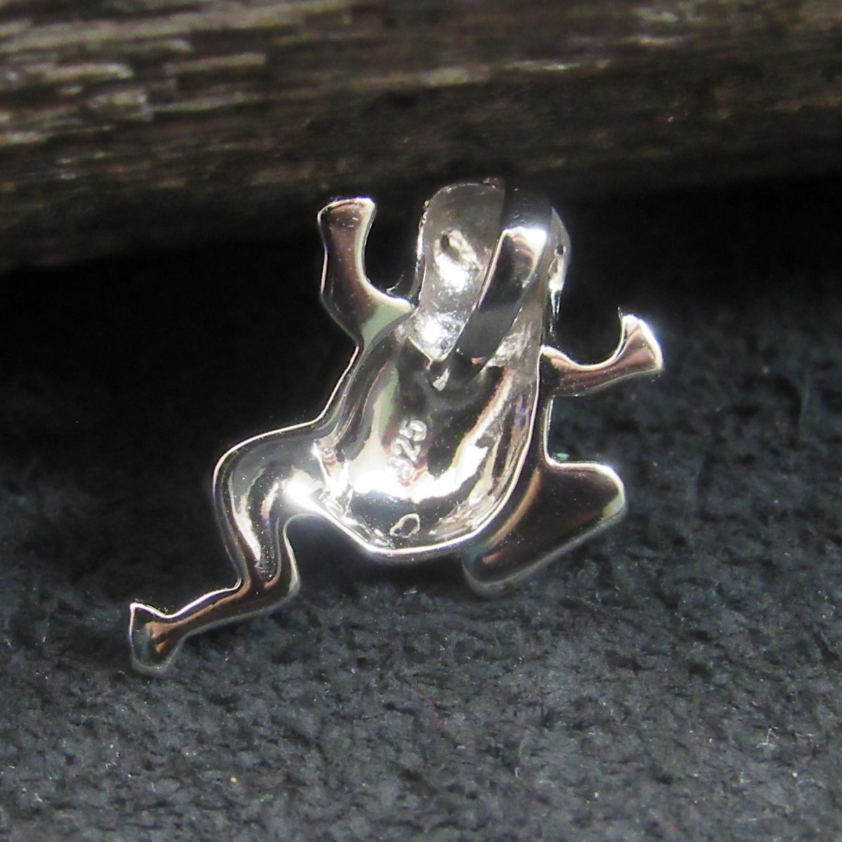 Solid 925 Sterling Silver Frog Pendant – Lab Created Opal Slide Charm - Nature Jewelry - Animal Necklace Charm - Elegant Gift for Her