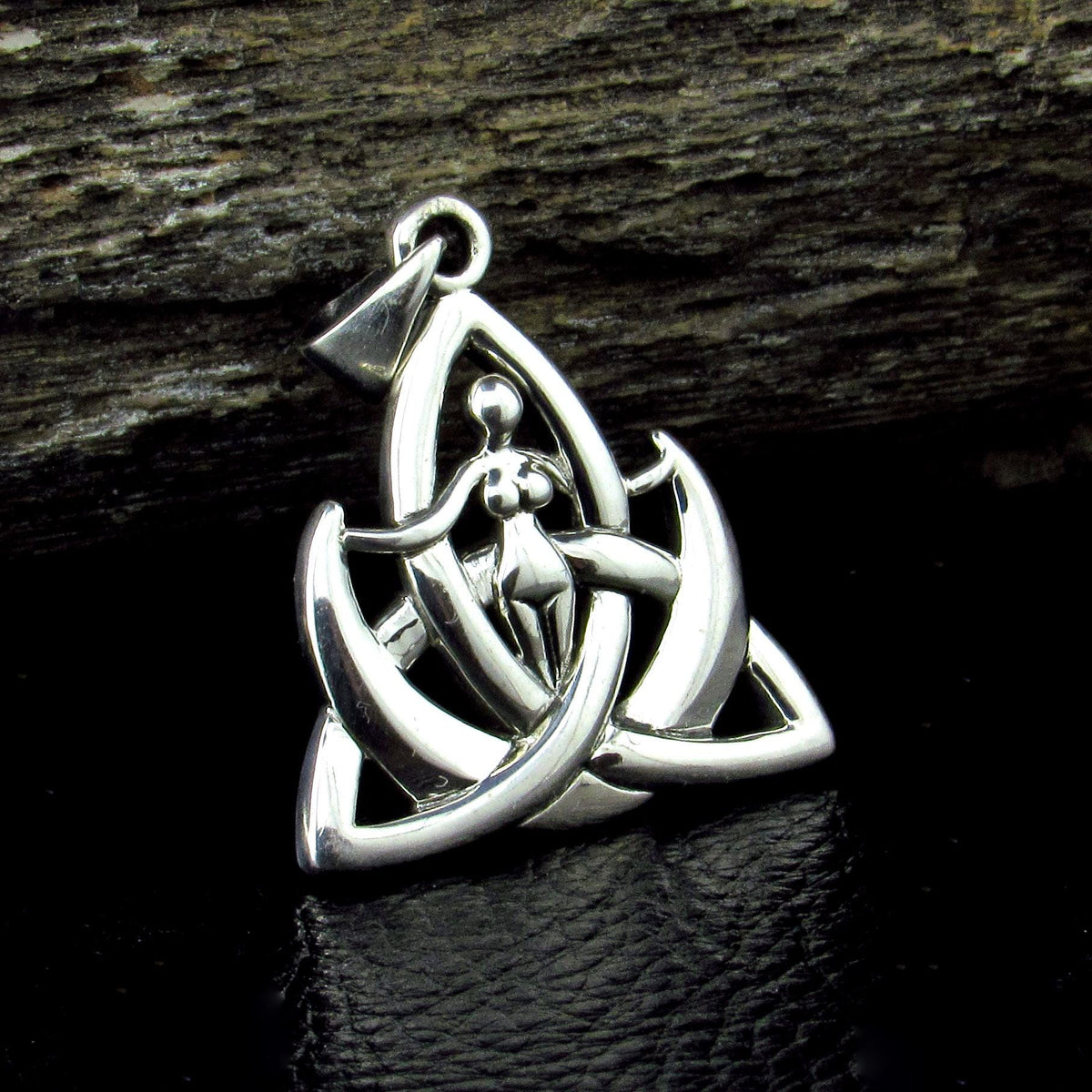 Solid 925 Sterling Silver Celtic Trinity Knot Pendant, Triquetra Goddess Awen Amulet