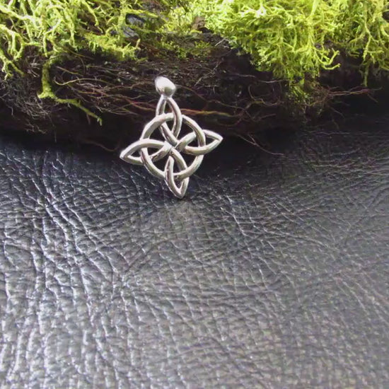 Solid 925 Sterling Silver Celtic Four Point Elements Pendant, Norse Jewelry Amulet